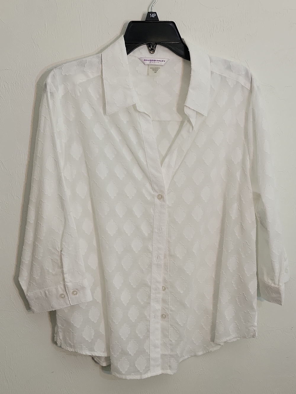 Allison Daley Ivory Diamond Jacquard Button-Front Shirt